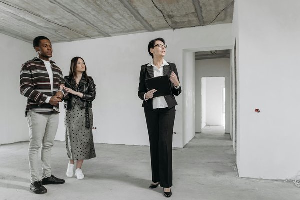 Découvrez la beauté des tableaux chevaux : styles et émotions